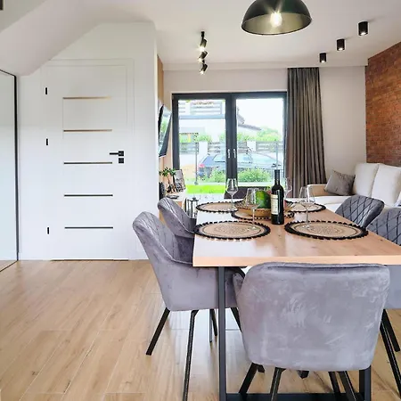 Beautiful In With Kitchen Holiday home