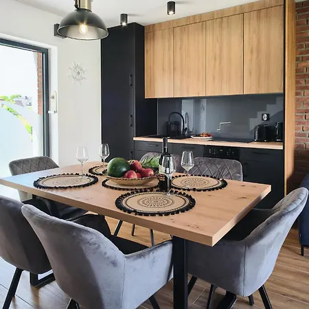 Holiday home Beautiful In With Kitchen Nowecin